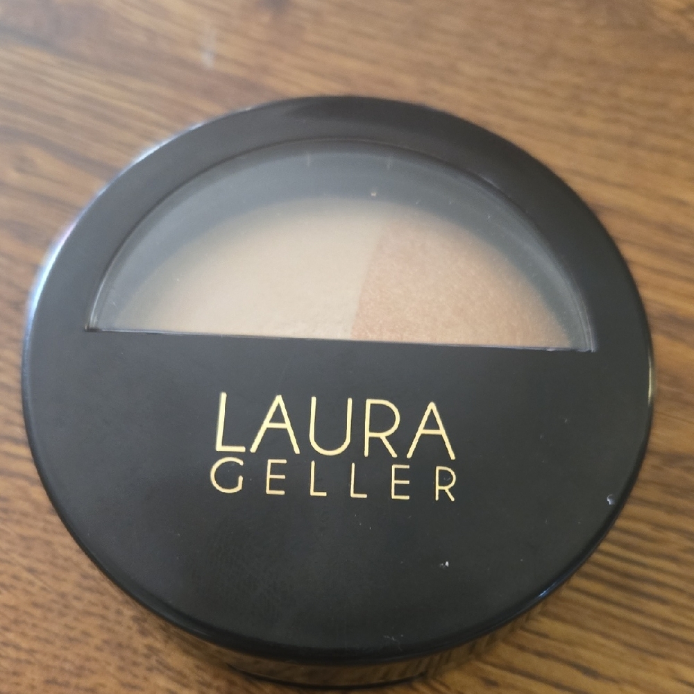 Laura Geller Highlighter - Cream and Gold